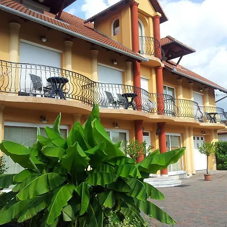 Mediterran-apartmanok-harkany