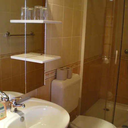 Mediterran-apartmanok-harkany Bed & Breakfast